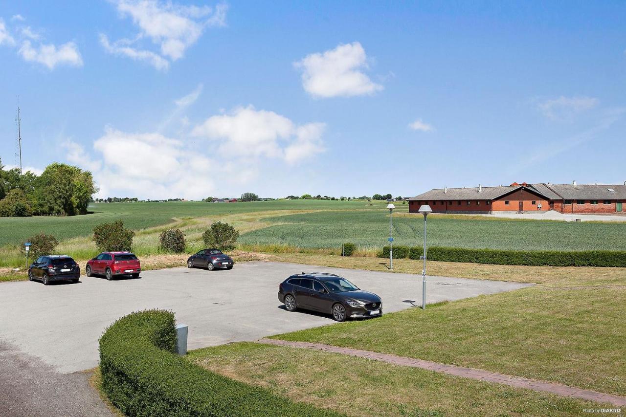 Bruksparkens Hostel Vellinge Eksteriør billede